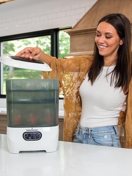 Baby Brezza - sterylizator i suszarka do butelek Baby Brezza Sterilizer Dryer Advanced