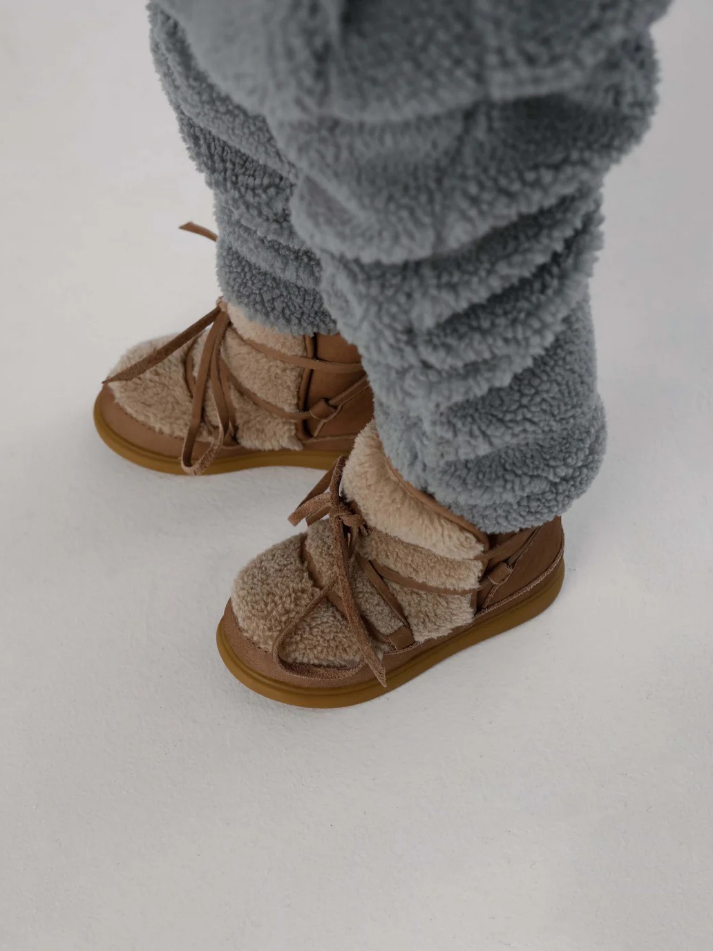 Donsje - buty dziecięce ocieplane Ceesa Shoes Truffle Nubuck