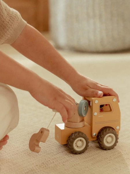 Ciężarówka z dźwigiem Little Dutch FSC Ciężarówka z dźwigiem Little Dutch FSC