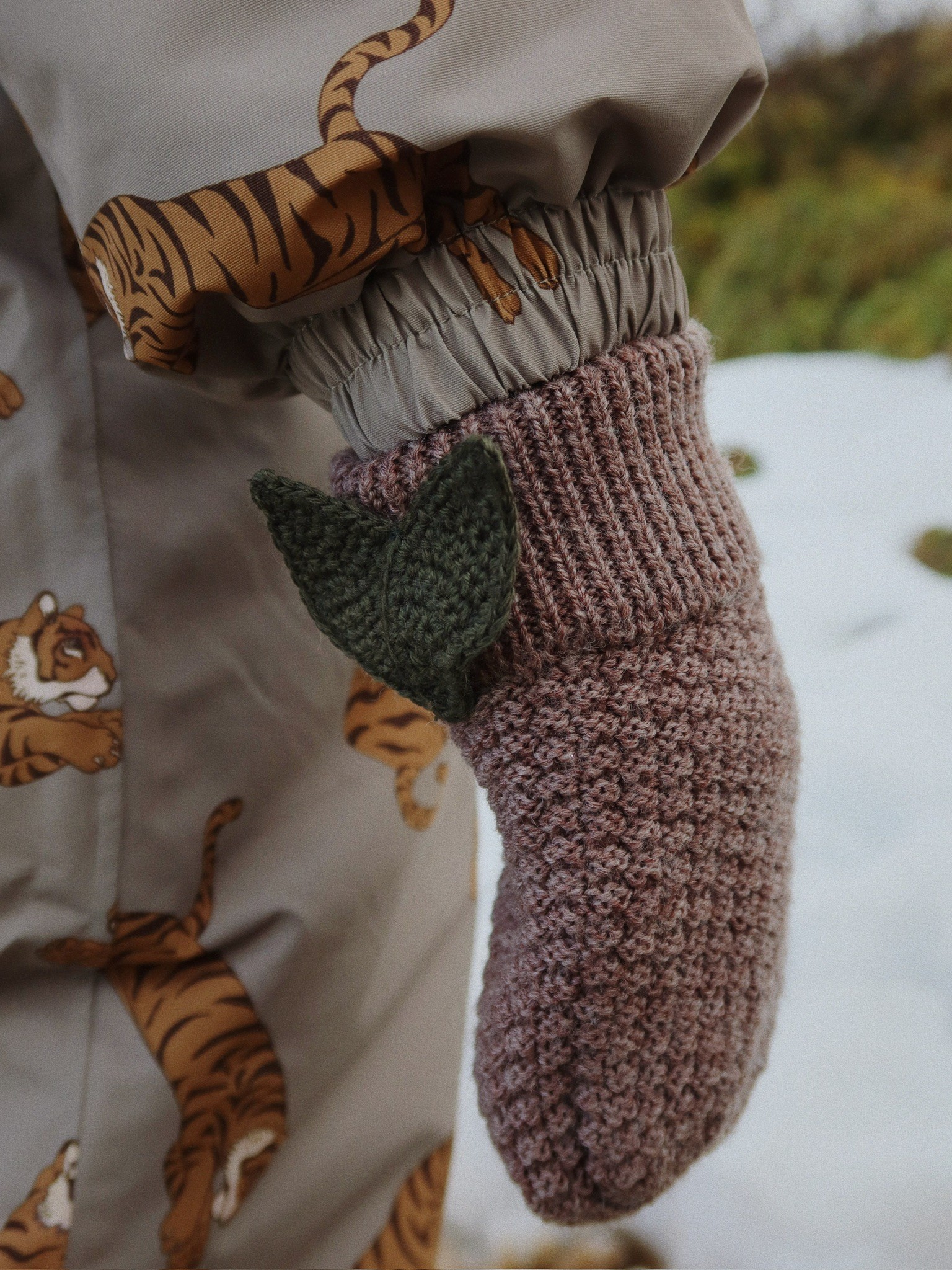 Konges Sløjd - wełniane rękawiczki z jednym palcem Fruity Mittens Bunny Brown Melange