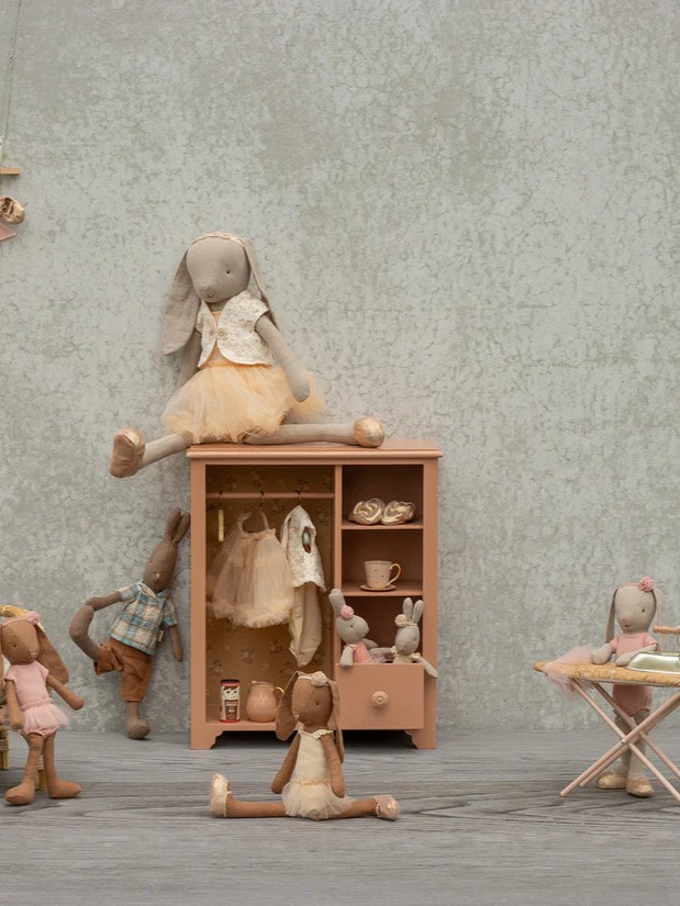 Maileg - duża garderoba dla myszek Maileg - duża garderoba dla myszek