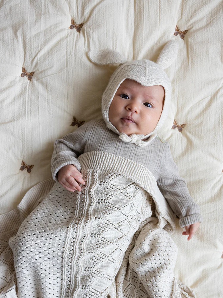 Cam Cam Copenhagen - haftowany kocyk dla dzieci OCS Butterfly Cam Cam Copenhagen - haftowany kocyk dla dzieci OCS Butterfly