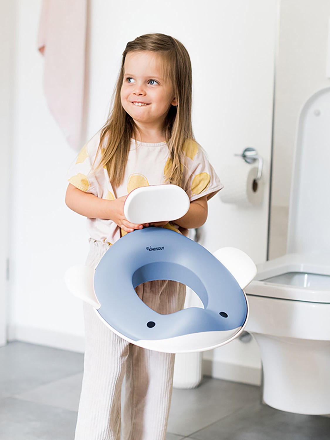 Kindsgut - deska nakładka sedesowa Wieloryb gołębi niebieski