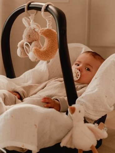 Zestaw 3 zawieszek do łóżka lub fotelika Little Dutch Newborn Naturals Zestaw 3 zawieszek do łóżka lub fotelika Little Dutch Newborn Naturals