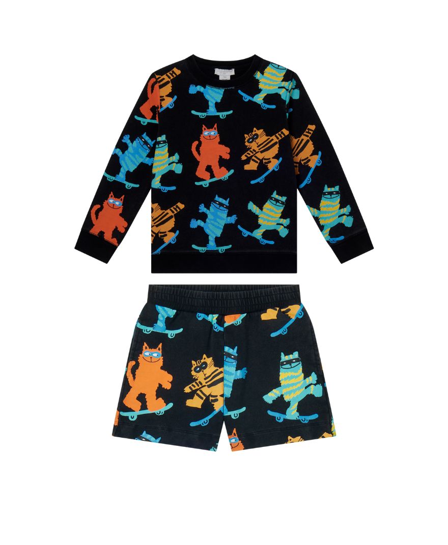 Stella Mccartney - stylizacja dla chłopca Skater Cats