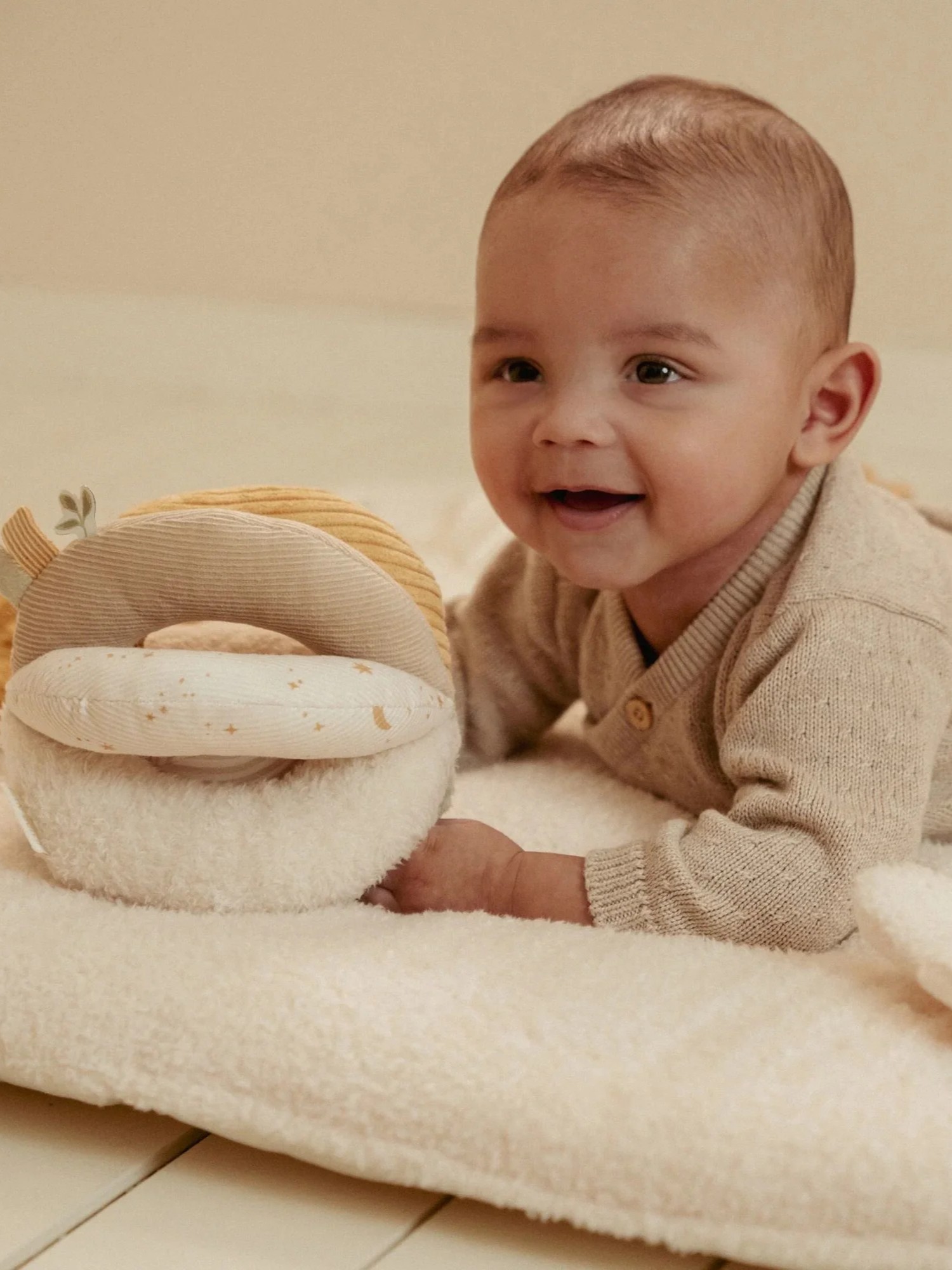 Little Dutch - piłeczka sensoryczna Newborn Naturals