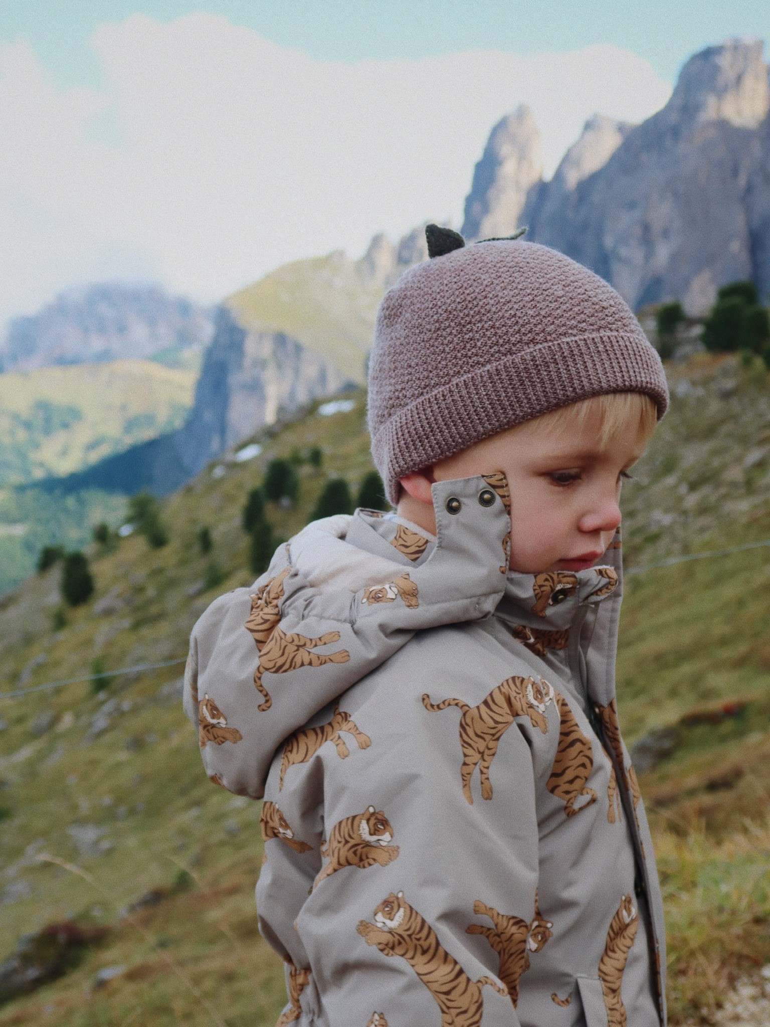 Konges Sløjd - wełniana czapka Fruity Beanie Bunny Brown Melange