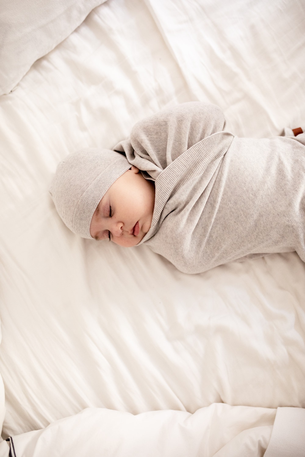 Yarnami - czapeczka niemowlęca merino Cozy melanż