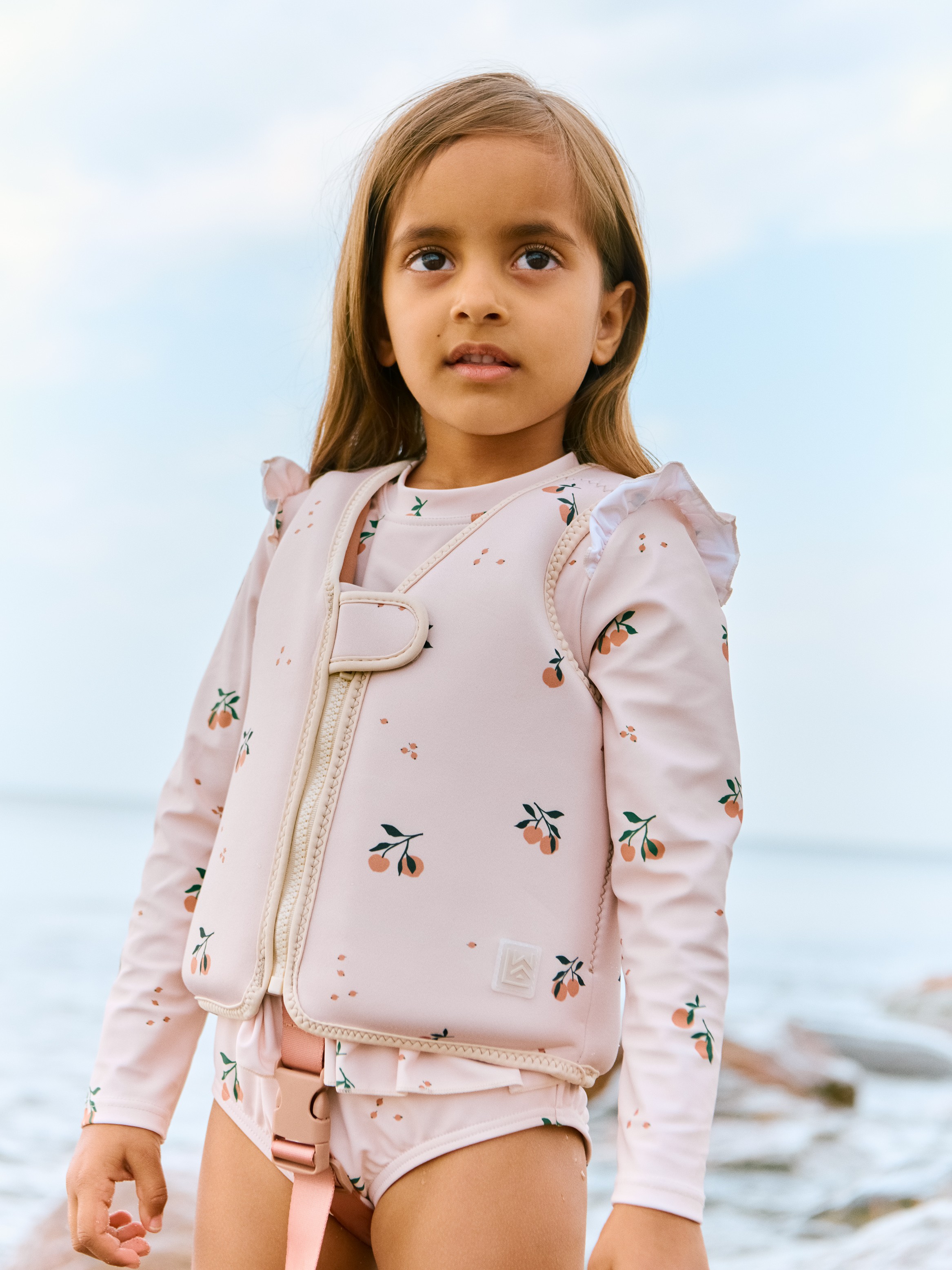 Liewood - kostium kąpielowy z długim rękawem UV Sille sea shell peach 